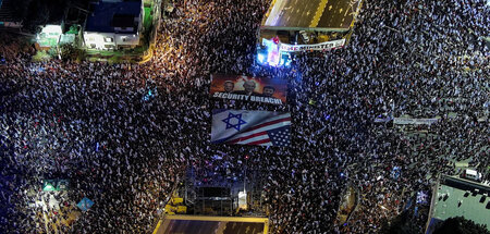 Israel auf den Straßen: Protest gegen die Ultrarechtsregierung a...