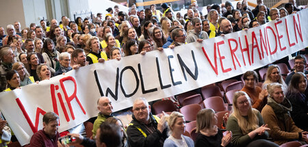 Warnstreik_an_Univer_77238222.jpg