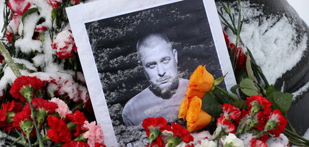 Gedenken an den getöteten »Militärblogger« Maxim Fomin am Tatort...