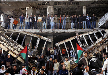 Im während des Gaza-Krieges zerstörten Al-Quds-Hospital in Gaza ...