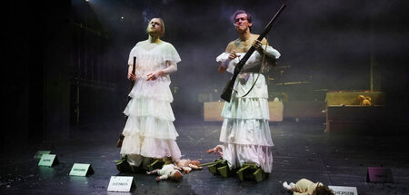 Freidrehen auf der großen Bühne: Tim Freudensprung (l.) und Mehm...
