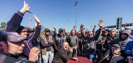 Machen seit mehr als zwei Wochen eine unfreiwillige Rast: Protes...