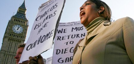 Die von den Chagos-Inseln vertriebene indigene Bevölkerung forde... Die von den Chagos-Inseln vertriebene indigene Bevölkerung forde...