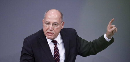 Gregor Gysi im Bundestag (17.3.2022)