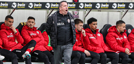 Der SV Wehen Wiesbaden hat einen Coach: Markus Kauczinski (stehe...