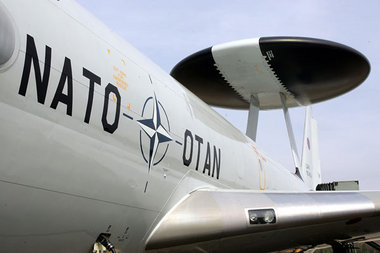 AWACS-Aufklärer sind startklar zur Observation von Kriegsgegnern