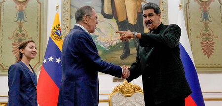 Unter den Augen Bolívars: Präsident Maduro empfängt den russisch...