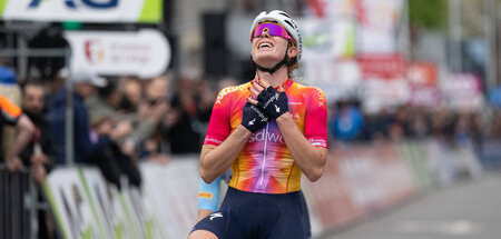 Unangestrengt, elegant, siegreich: Demi Vollering