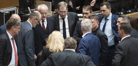 Vor dem dritten Wahlgang für die Berliner Bürgermeisterwahl: Mit...