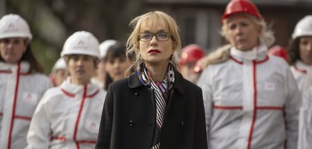 Isabelle Huppert als Gewerkschaftsvorsitzende Maureen Kearney