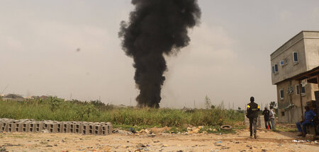 Petroleum: Lukrativer und hochexplosiver Rohstoff (Lagos, 24.12....