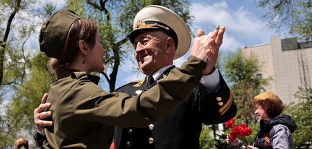 Feier für Generationen: 78. Jahrestag des Sieges in Wladiwostok ...