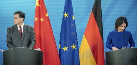 Germany_China_77960127.jpg