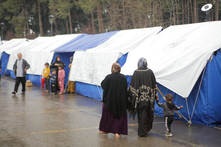 Frauen besonders gefährdet: Zeltlager in Kahramanmaras (7.4.2023...