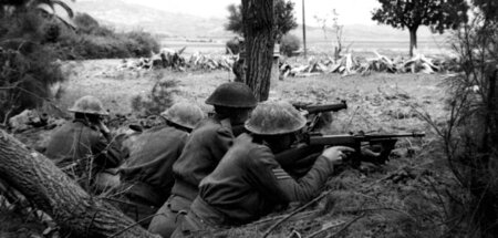 Britische Soldaten an der Frontlinie in Tunesien, 1942/43