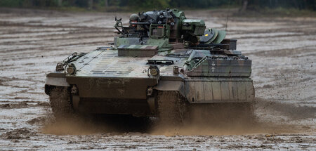 Rollt bald Richtung Osten: Schützenpanzer der Bundeswehr vom Typ... Rollt bald Richtung Osten: Schützenpanzer der Bundeswehr vom Typ...