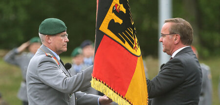 Militarisierung als gesamtgesellschaftliches Projekt: André Bode