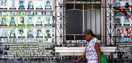 2019-06-13T213416Z_ATEMALA-ELECTION.JPG