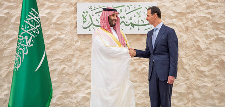 Gemeinsam vorangehen: Präsident Assad (r.) wird am Freitag von K...