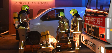 Müssen häufiger ausrücken: Einsatzkräfte bekämpfen einen Kellerb...