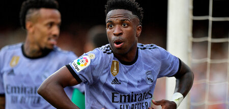 SOCCER-SPAIN-VAL-MAD-REPORT.JPG