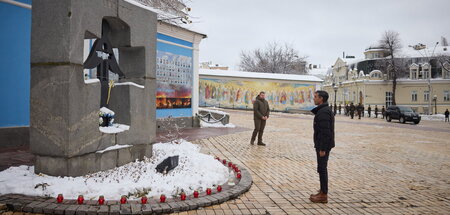 Britanniens Premier Sunak vor »Holodomor«-Denkmal in Kiew (19.11
