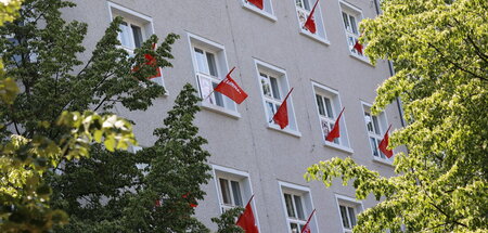Rückmeldung bis zum 9. Juni erwünscht: Der Linke-Parteivorstand ... Rückmeldung bis zum 9. Juni erwünscht: Der Linke-Parteivorstand ...