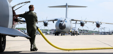 Voll getankt: Bis zu 500.000 Liter Kerosin verbraucht das Militä...