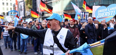 Schon vor 30 Jahren erfüllte die SPD Forderungen von Rechtsaußen...