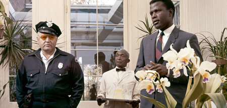 Sidney Poitier (r.) als Polizeidetektiv Virgil Tibbs in »In der ...