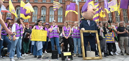 Verzögerungstaktik bei Enteignung: Der Senat will dem Umsetzungs...