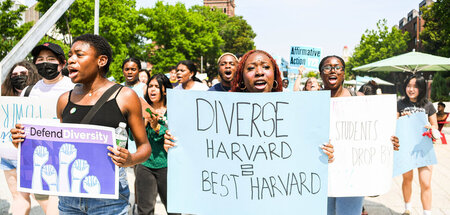 Protest gegen das Ende der Affirmative Action in Cambridge, Mass... Protest gegen das Ende der Affirmative Action in Cambridge, Mass...