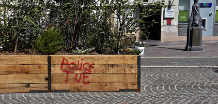 »Die Polizei tötet«: Straße in Marseille »Die Polizei tötet«: Straße in Marseille