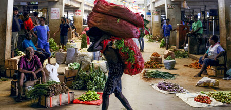 Markt in Colombo: Hunger, Inflation und scharfe IWF-Auflagen ver... Markt in Colombo: Hunger, Inflation und scharfe IWF-Auflagen ver...