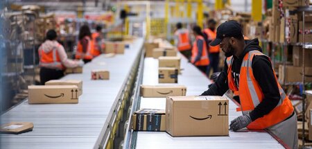 Menschen als Beiwerk der Technik: Amazon überwacht an seinen Sta...