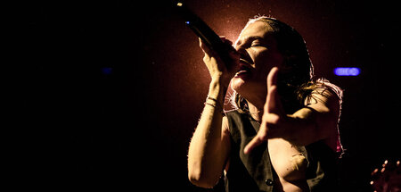 Raum für Balladen: Chris (von Christine and the Queens)