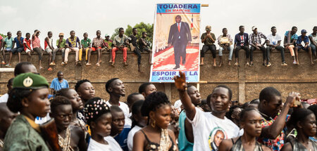 Der zentralafrikanische Staatschef Touadéra sieht sich gern als ...