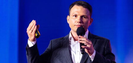 Macht auf Antipartei: Der Vorsitzende der rechten Konfederacja, ...