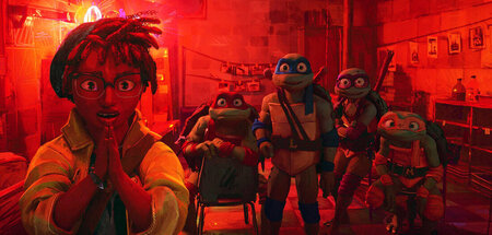 Mit ausreichend Knallwumms: Die Ninja-Turtle-Teenager im Graffit... Mit ausreichend Knallwumms: Die Ninja-Turtle-Teenager im Graffit...