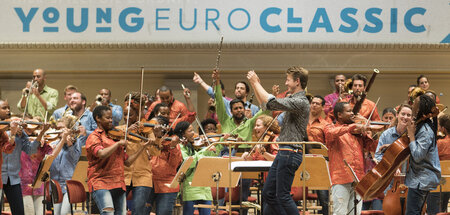 Jugend der Welt, musiziere miteinander! Beim »Young Euro Classic... Jugend der Welt, musiziere miteinander! Beim »Young Euro Classic...