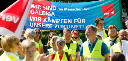 »Wir sind die Menschen bei Galeria, wir kämpfen für unsere Zukun... »Wir sind die Menschen bei Galeria, wir kämpfen für unsere Zukun...