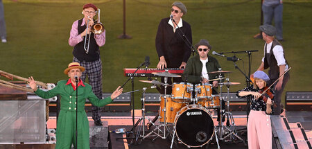 Die Welt von gestern: Die Dexys spielen bei der Schlusszeremonie... Die Welt von gestern: Die Dexys spielen bei der Schlusszeremonie...