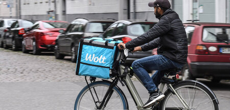 Die klagenden Rider erhielten Arbeitsmaterial und App-Zugang; ei...