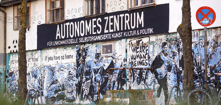 Das selbstverwaltete Zentrum soll einer neuen »Parkstadt Süd« we... Das selbstverwaltete Zentrum soll einer neuen »Parkstadt Süd« we...