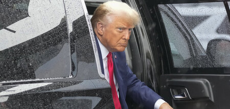 Im Visier der Ermittlungsbehörden: Der ehemalige US-Präsident Do... Im Visier der Ermittlungsbehörden: Der ehemalige US-Präsident Do...