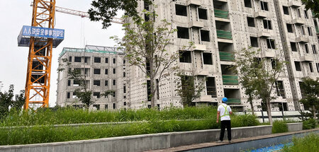 Taumeln am Abgrund: Baustelle des Immobilienentwicklers Country ...