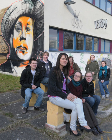 Schülerinnen und Schüler der Kurt-Tucholsky-Oberschule in Berlin...