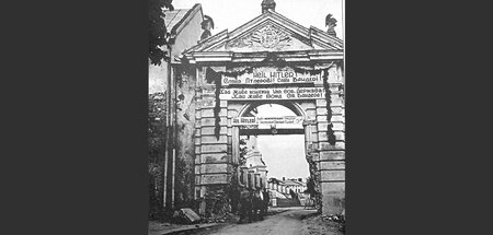»Heil Hitler, Heil Bandera!« in Deutsch und Ukrainisch an einem ...
