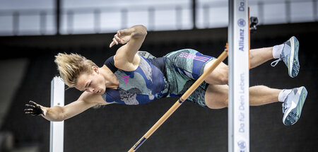 Sondre Guttormsen (Norwegen) im Stabhochsprungwettbewerb des Ist...