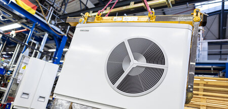 »Dem Land das auch zumuten«: Wärmepumpe in Werkshalle